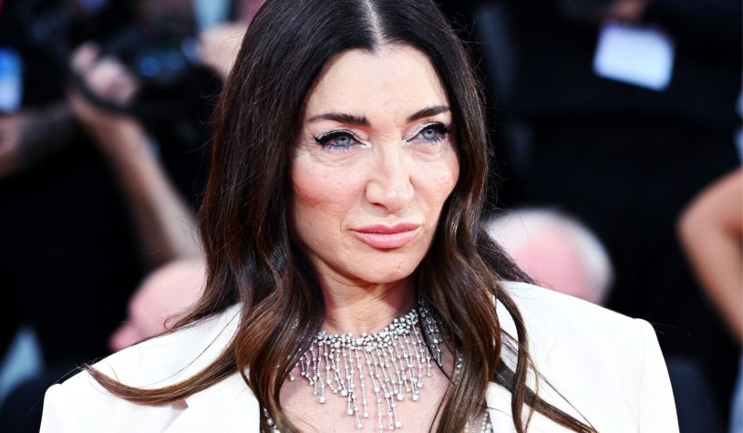 Perché Elisabetta Franchi assume solo donne over 40