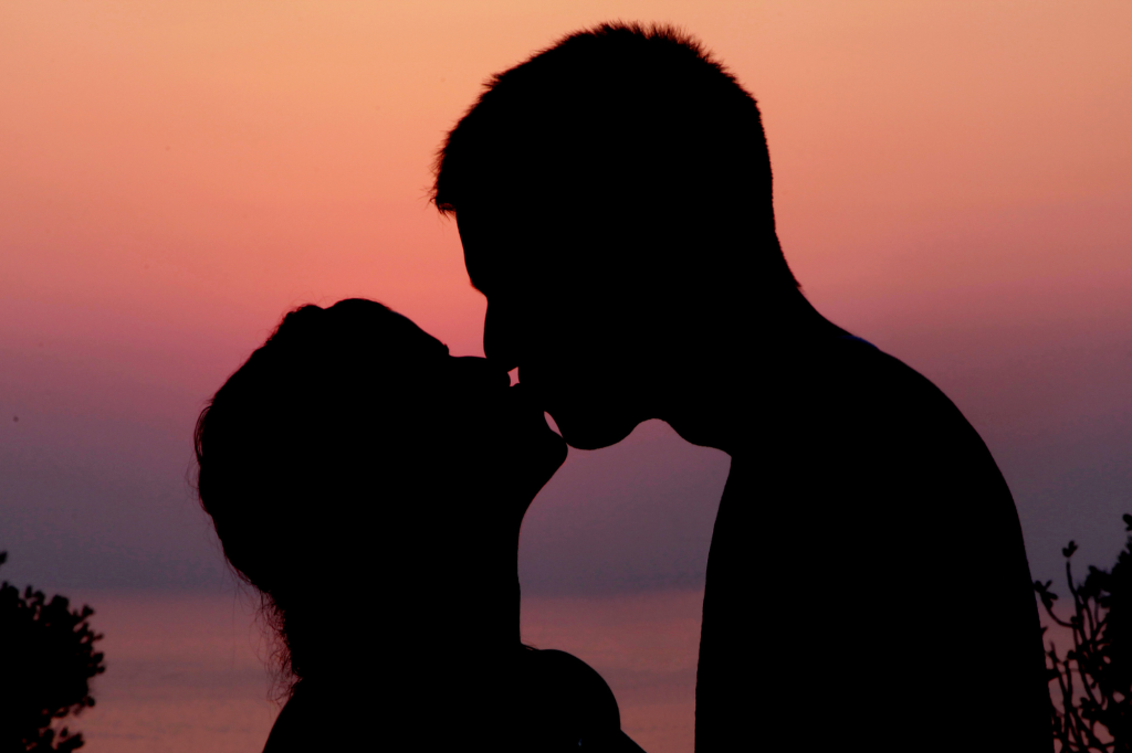 Bacio al tramonto