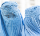 Afghanistan, il buio oltre il burka: le donne non potranno più curarsi
