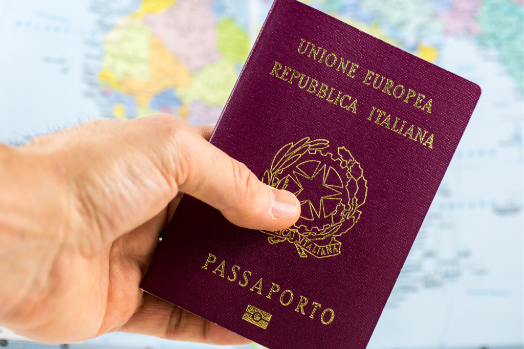 Passaporto Italia Mondo