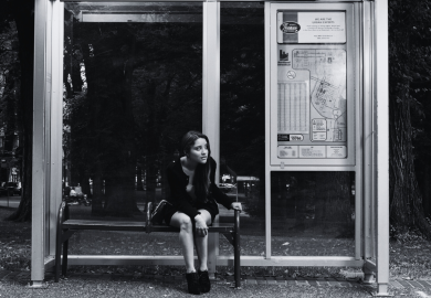 Mezzi pubblici e vestiti, le (discutibili) misure anti-violenza delle donne