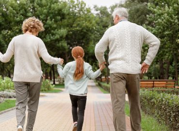 Viaggio di famiglia? Meglio in vacanza con i nonni