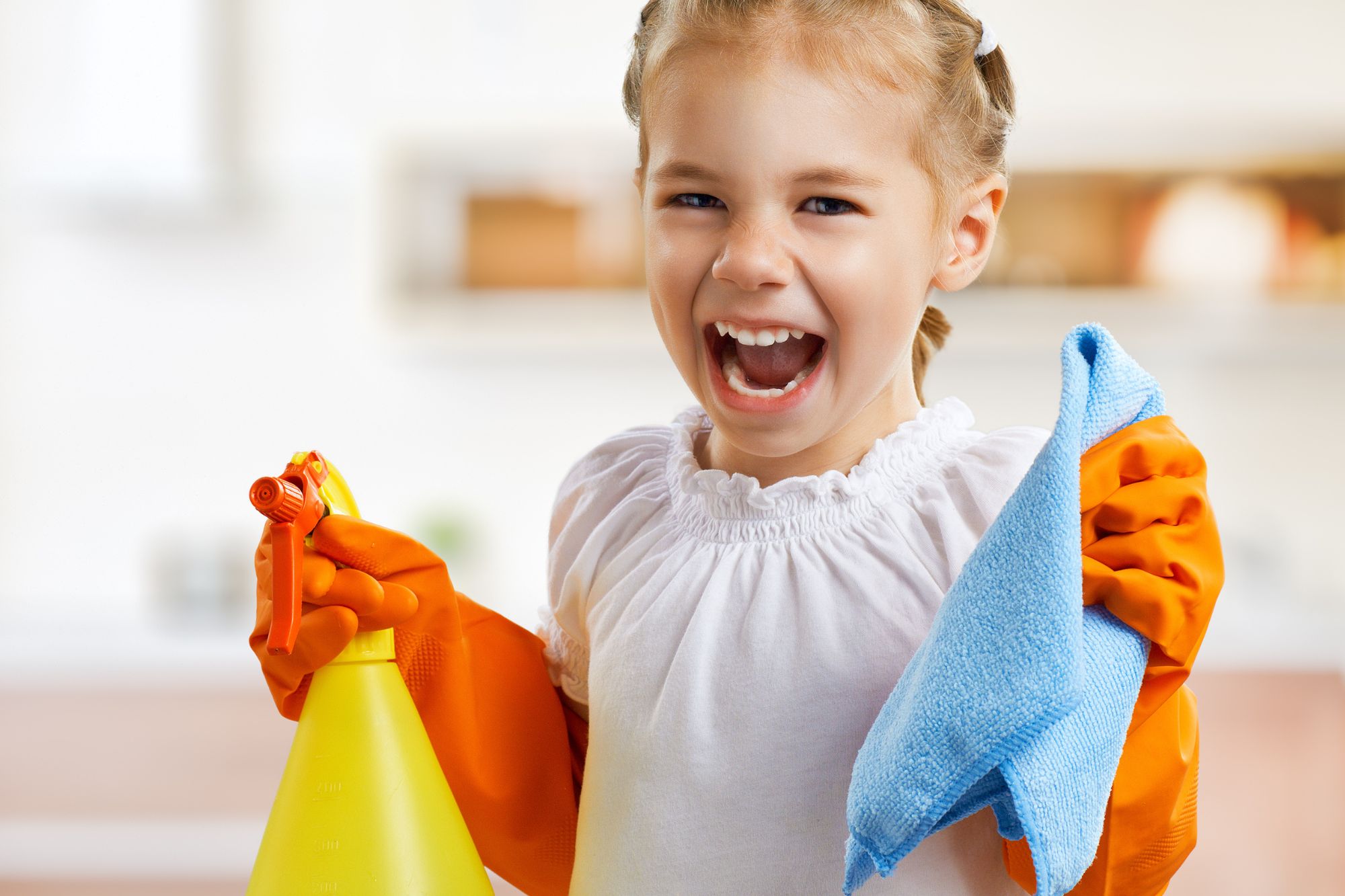 I bambini che fanno le faccende domestiche avranno più successo nella vita