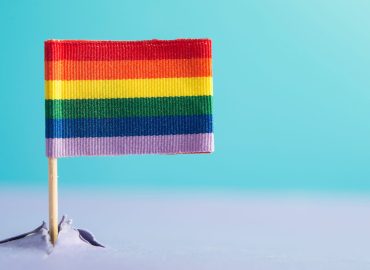 I giovani LGBTQ+ fanno coming out sempre prima