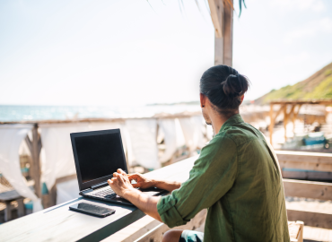 Chi sono i nomadi digitali e con quale procedura possono fare ingresso in Italia?