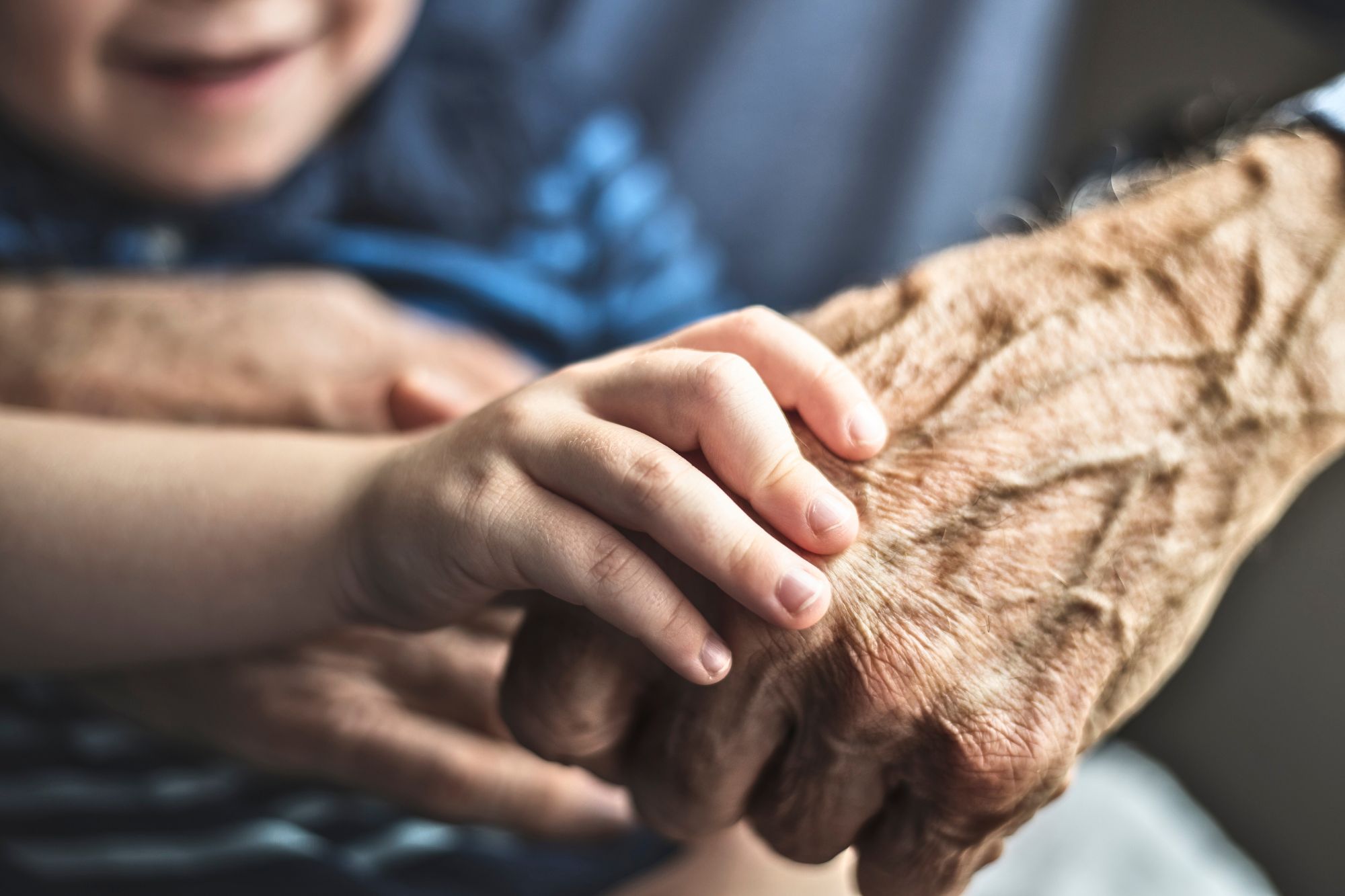 Il 2 ottobre è la festa dei nonni, tutto quello che fanno oggi