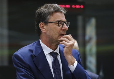 Giorgetti: “Emergenza demografica? Conseguenze sulla produttività”