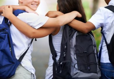 Un genitore su cinque ha paura che il figlio non abbia amici