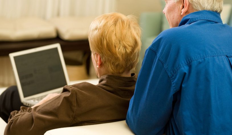 Baby boomer, vivono più a lungo ma peggio delle generazioni precedenti