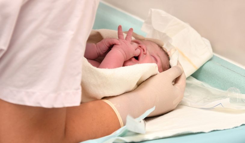 Bonus nuovi nati 2026, mille euro contro la denatalità