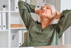 Brain fog, cos’è la nebbia al cervello che “offusca” le donne in premenopausa