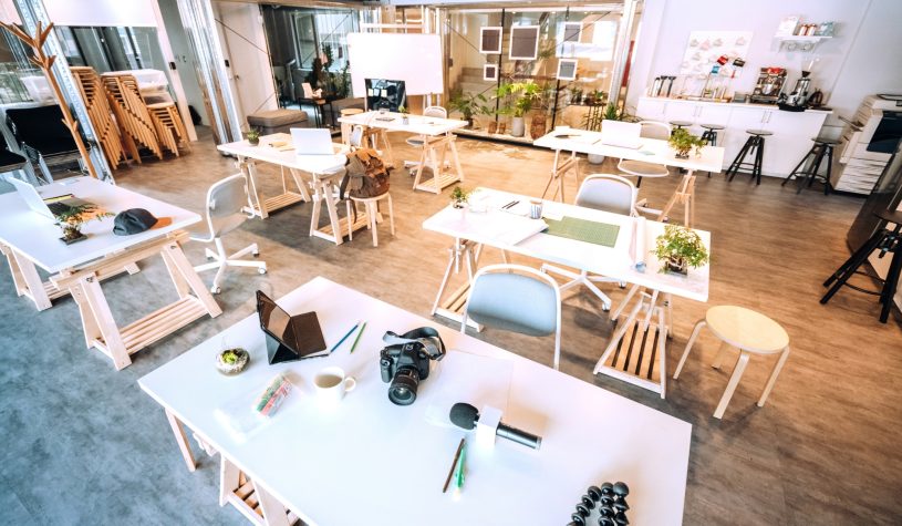 27 persone in una casa, inaugurato a Milano il primo appartamento di “Cohabs”