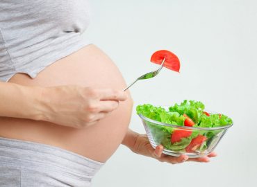 Alimentazione vegetariana e maternità, tutto ciò che devi sapere