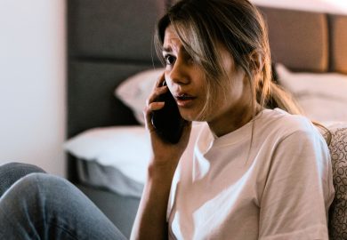 Anatomia di un femminicidio: quando l’assassino è dentro casa