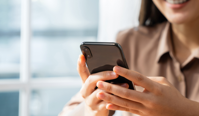 La corsa ai like, perché condividiamo troppo sui social?
