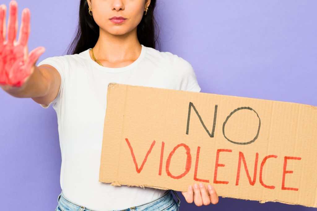 Violenza Di Genere Novembre Nessuna Scusa Canva