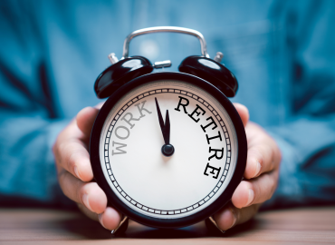 Come funziona la pensione a 64 anni? Contributi alti e integrativa in gioco