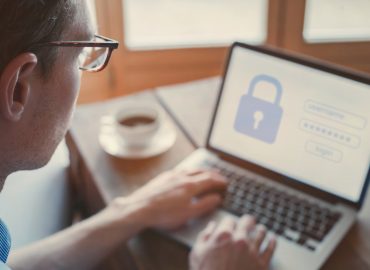 Safer Internet Day 2025, teenager i più esposti ai rischi digitali 