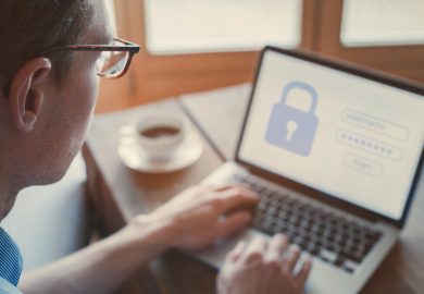 Safer Internet Day 2025, teenager i più esposti ai rischi digitali 