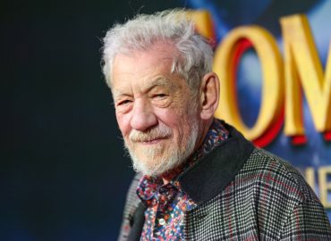 McKellen (Gandalf) invita a fare coming out: “I giovani attori hanno paura di essere scoperti”