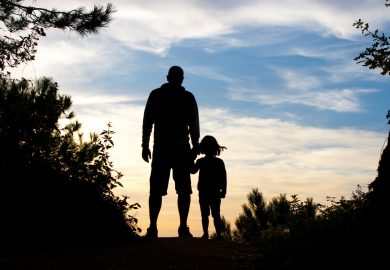 Un europeo su 100 ha il padre biologico diverso da quello registrato all’anagrafe