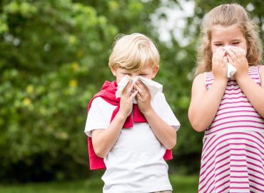 Pollini e punture di insetti: i consigli dei pediatri del Bambino Gesù per le allergie stagionali