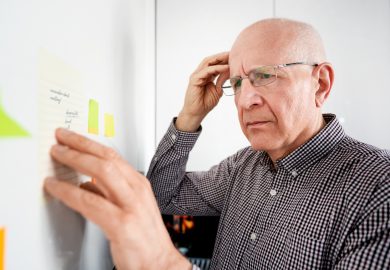 Demenza senile, scoperta la relazione con l’insonnia: incide in oltre un caso su otto