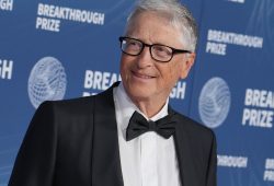 Bill Gates: “Ai miei figli solo l’1% di eredità. Non voglio che vengano oscurati dalla mia fortuna”