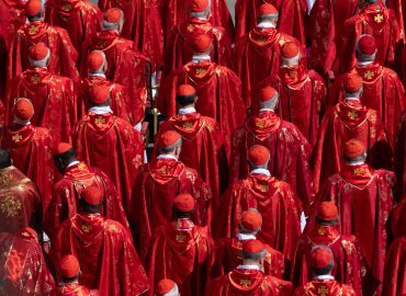 Il Conclave più globale della storia: 134 cardinali da 71 paesi per scegliere il nuovo Papa