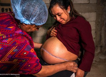 Una donna muore ogni due minuti per complicazioni in gravidanza: l’allarme Onu