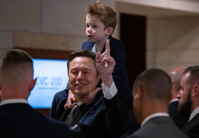 Trump e il ‘bonus bebè’, Musk e la “legione di figli prima dell’Apocalisse”: cos’è il movimento pro-natalista