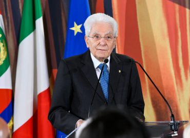 Diritto di famiglia, Mattarella: “Laceranti violenze su donne e abusi sui minori”