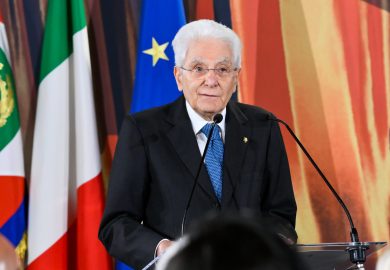 Diritto di famiglia, Mattarella: “Laceranti violenze su donne e abusi sui minori”