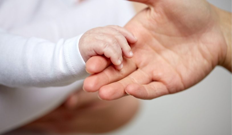 Chi è KJ, il primo neonato al mondo curato con editing genetico