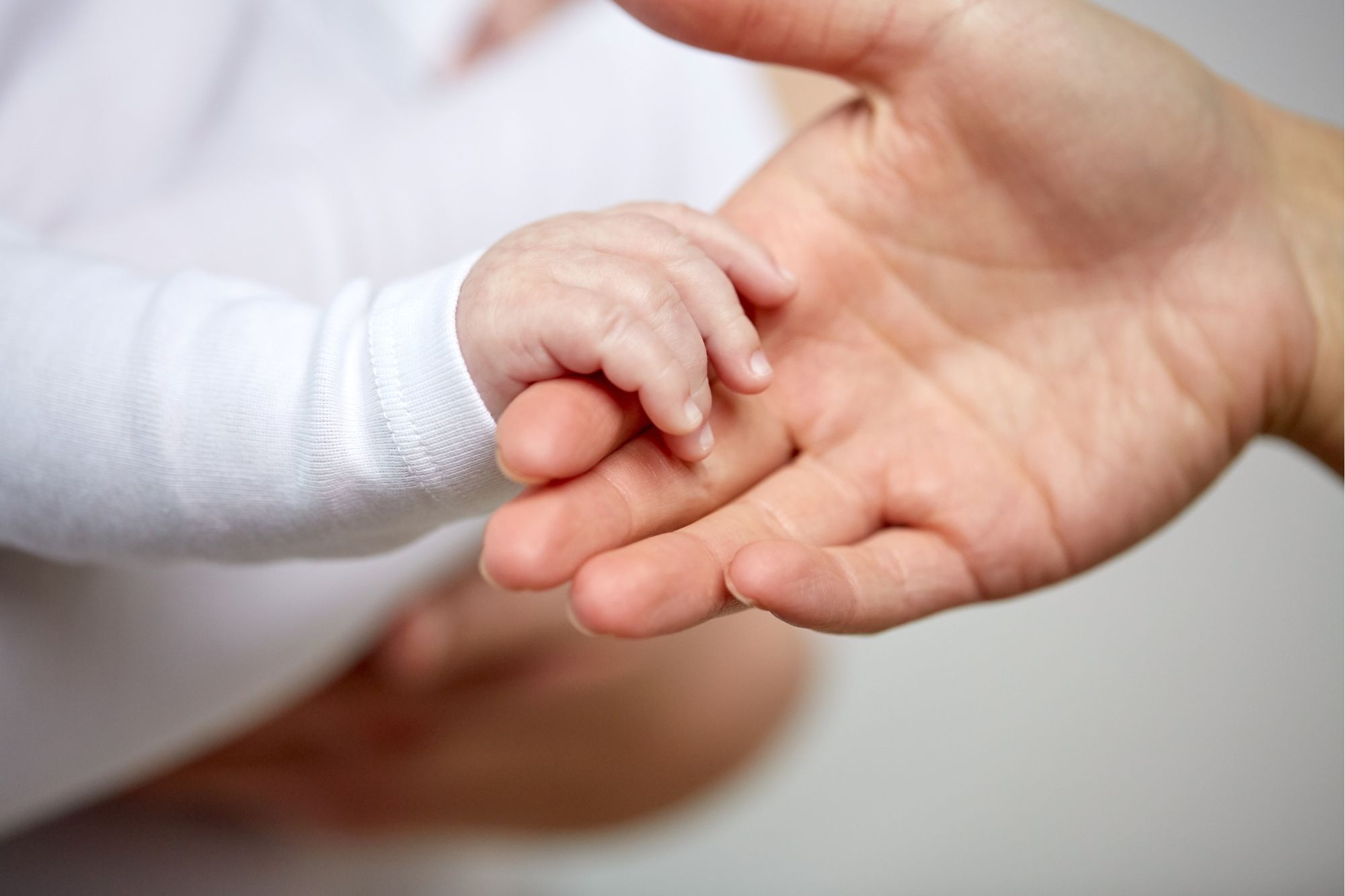 Chi è KJ, il primo neonato al mondo curato con editing genetico