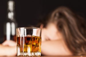 Ragazze Alcol Canva