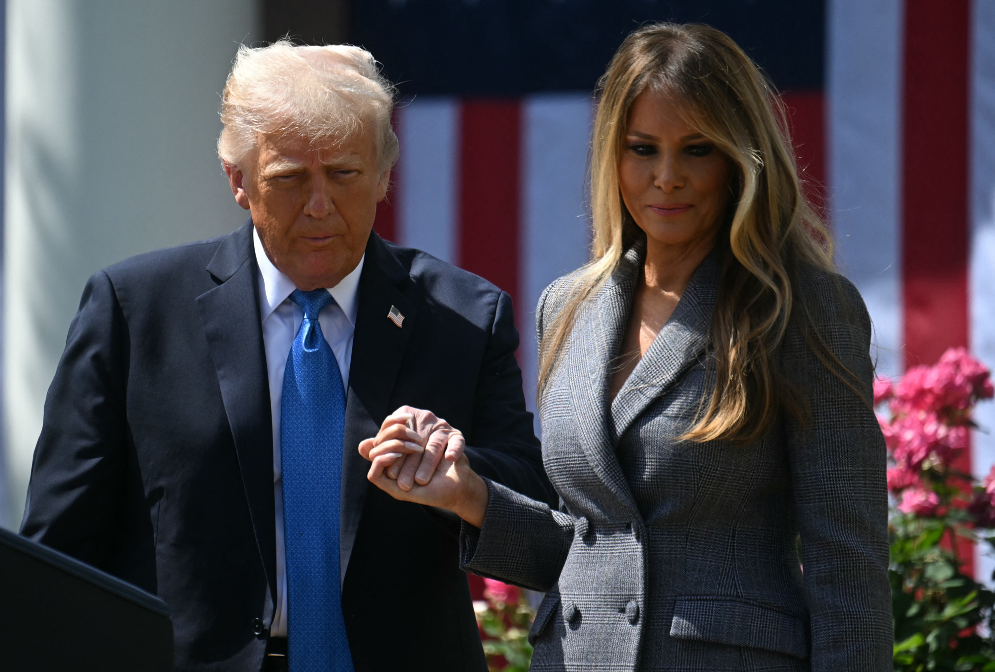 Carcere e multe per il Revenge Porn, stretta anche sui deepfake: Trump firma la legge