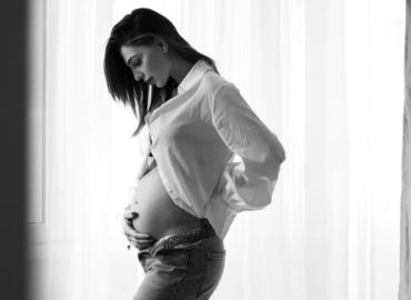 Anna Tatangelo, incinta a 38 anni: come cambia la fertilità con l’avanzare del tempo?