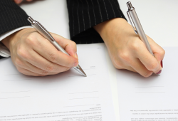 Divorzi in aumento, seconde nozze in crescita: sempre più coppie scelgono l’accordo prematrimoniale
