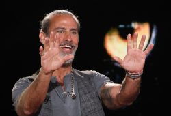 Raz Degan, il digiuno di 10 giorni e l’invito ai follower: “Unitevi a me”