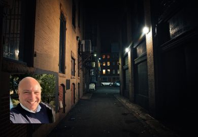 Praia a Mare, coprifuoco per gli under 14: sindaco contro il vandalismo dei giovanissimi