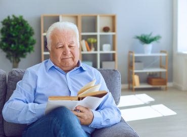 Pensioni: crollano le anticipate, le donne ricevono il 30,3% in meno degli uomini