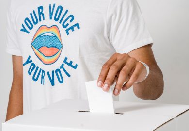 Regno Unito, diritto di voto già a 16 anni: ok del governo