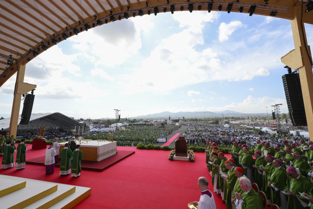 Roma, Giubileo Dei Giovani Papa Leone Xiv Celebra La Messa Nel Quartiere Tor Vergata