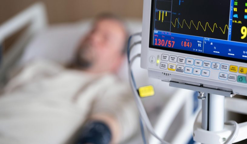 Ricoverato per intossicazione da bromuro: aveva chiesto a ChatGpt come sostituire il sale da cucina