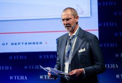 Italia in crisi di capitale umano, l’appello dal Forum Ambrosetti: “Fate presto”