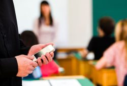 La “Generazione Ai” è tra i banchi, ma la scuola italiana non se ne è accorta