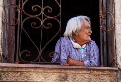 Il Giappone è arrivato a quasi centomila centenari