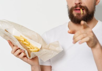 Cibi ultra-processati, uno studio rileva le conseguenze sul testosterone