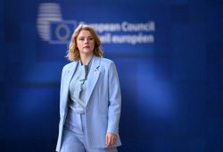 Il parlamento lettone vota contro il trattato globale a tutela delle donne